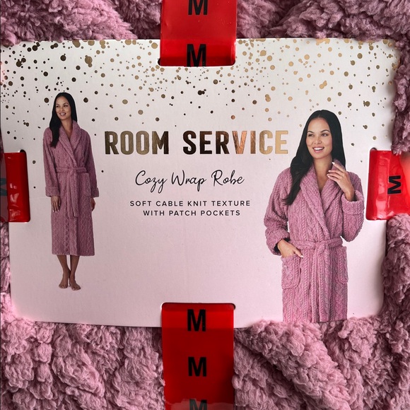 Room Service Robe - Picture 2 of 5